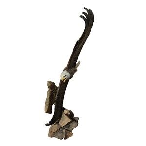 The Danbury Mint Soaring Glory  Bald Eagle Sculpture George Kruth